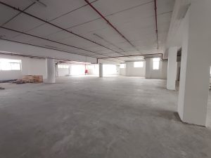 האנגר להשכרה