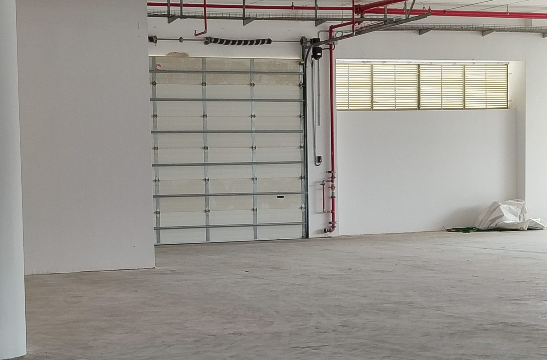 מחסנים להשכרה